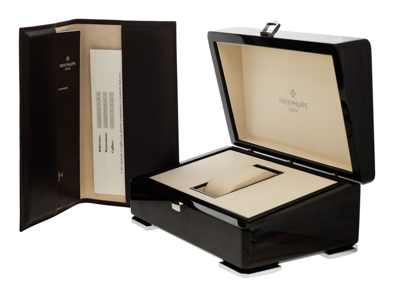 Patek Philippe Calatrava 5196R-001